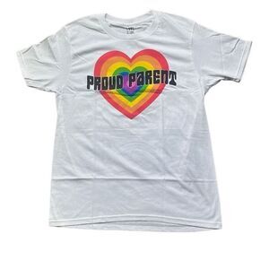 Love‎ is Love Rue21 Medium Proud Parent Rainbow Heart LGBTQ White Tshirt NEW
